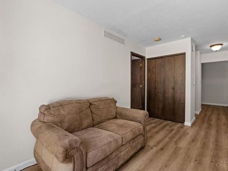 303 E Whipp Road, Washington Township, OH 45459 Photo 37