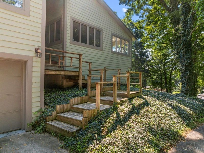 303 E Whipp Road, Washington Township, OH 45459 Photo 6