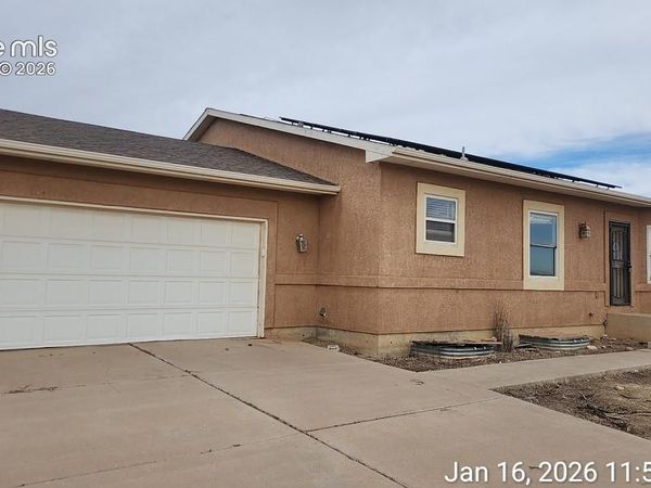 1695 E Buffalo Lane, Pueblo, CO 81007
