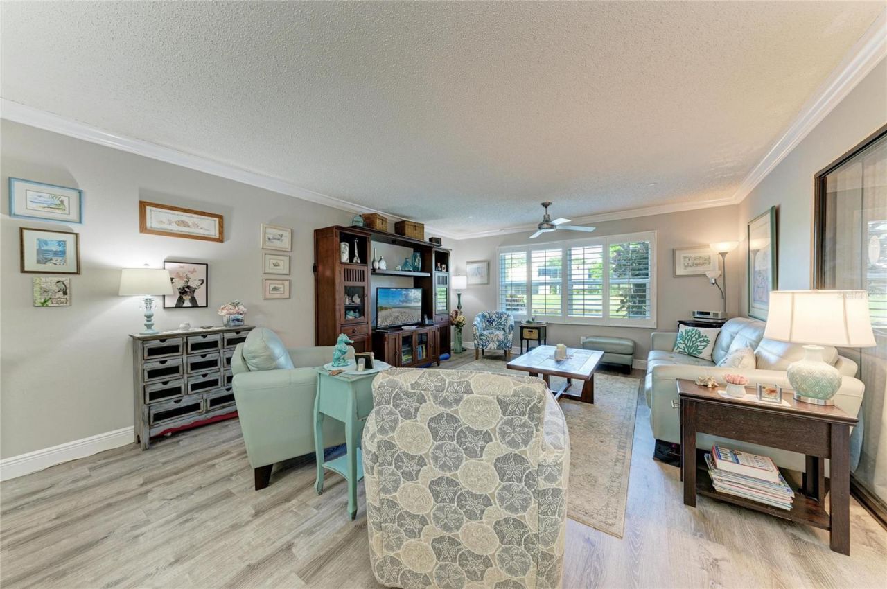 812 Spring Lakes Blvd. , Bradenton, FL 34210 Photo