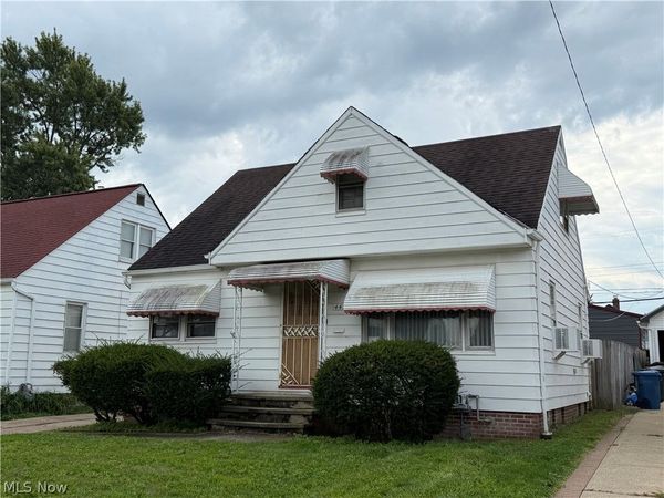 4431 Redfern Road , Parma, OH 44134