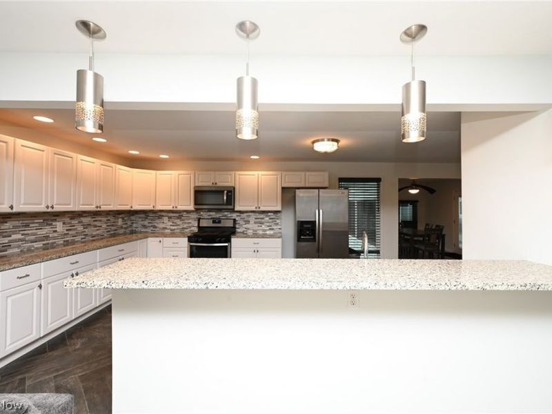 5207 Gargasz Drive, Lorain, OH 44053 Photo 12
