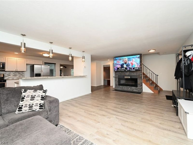 5207 Gargasz Drive, Lorain, OH 44053 Photo 3