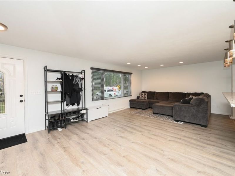 5207 Gargasz Drive, Lorain, OH 44053 Photo 4