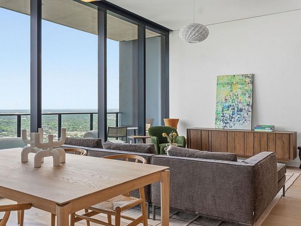 610 Davis ST, Unit 4102, Austin, TX 78701