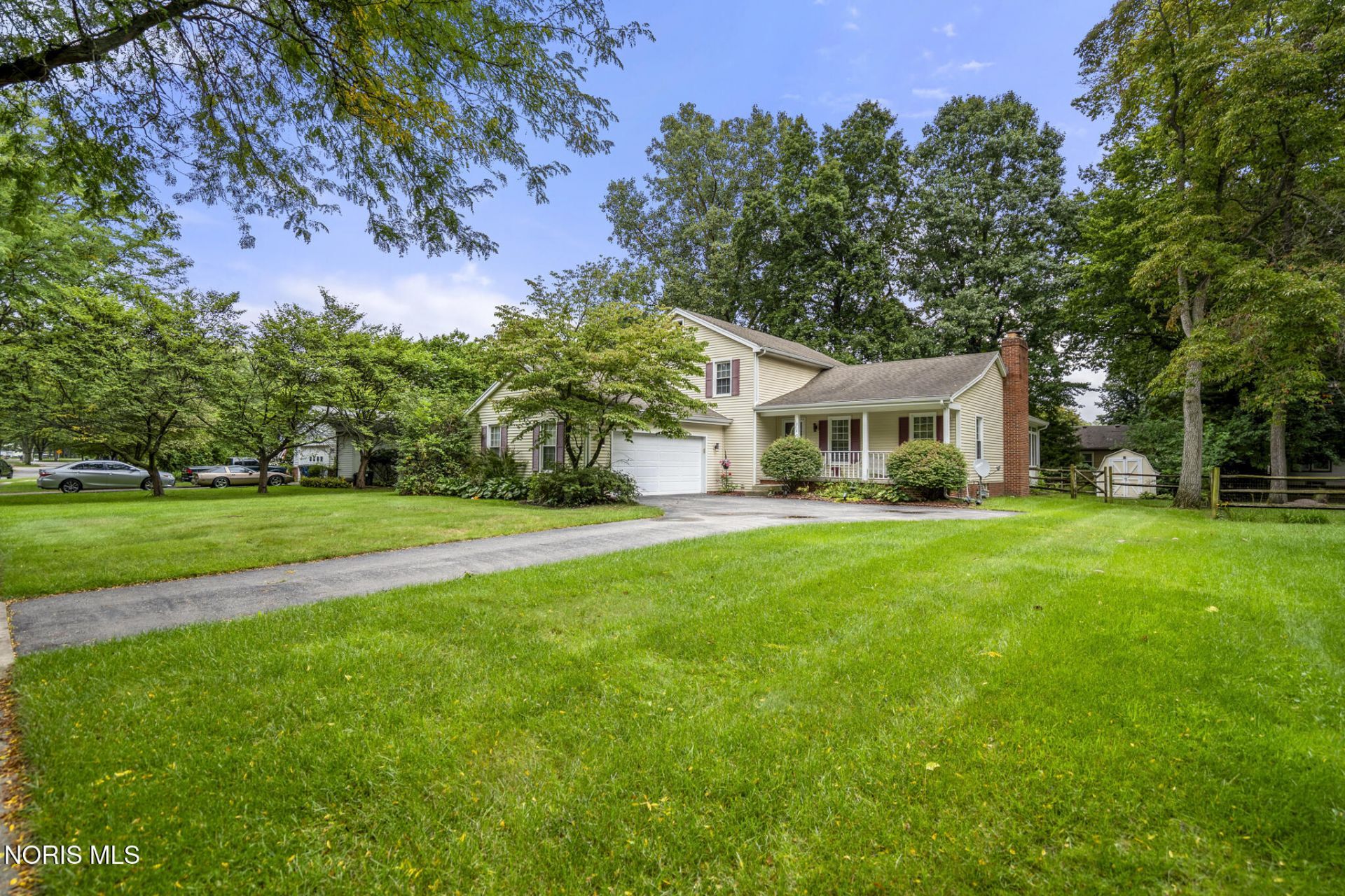 1854 Willowhill Lane, Toledo, OH 43615 Main Photo