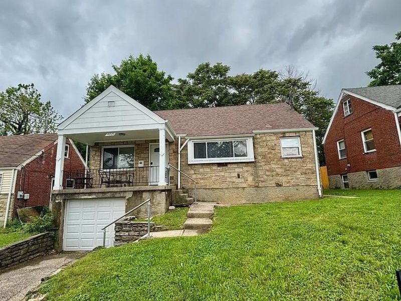 6015 Red Bank Road, Cincinnati, OH 45213 Photo 1