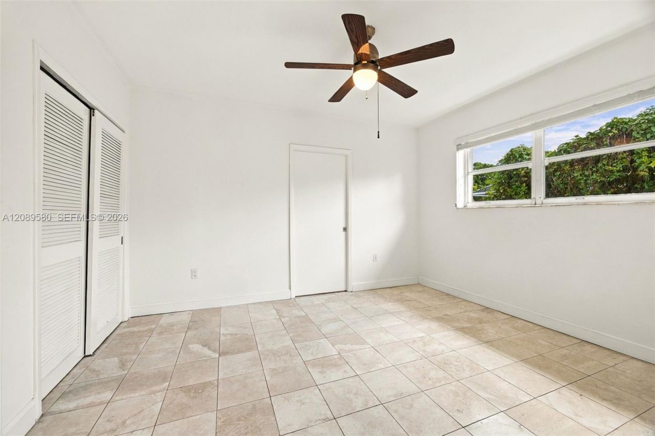 1325 Blue Rd, Coral Gables, FL 33146 Photo