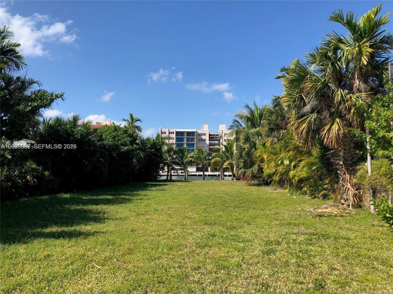 9480 Bay Dr , Surfside, FL 33154 Photo