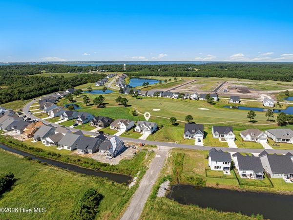 127 Windswept Lane, Beaufort, NC 28516
