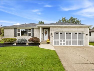 100 Baywood Drive , Cheektowaga, NY 14227