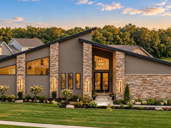 455 Stonebridge Parkway , Valparaiso, IN 46383