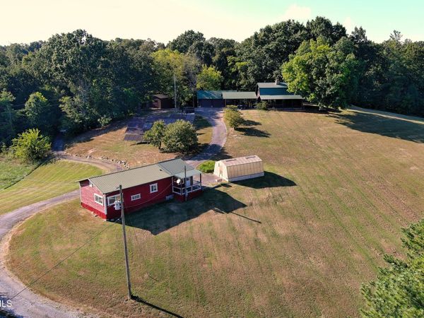 2309 West Old Kentucky Road, Mosheim, TN 37818