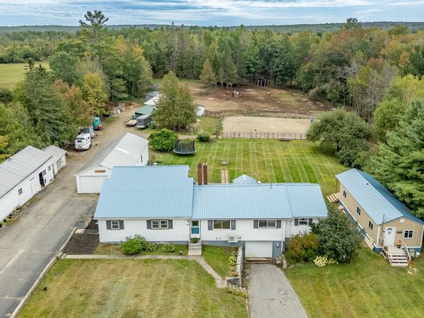 891 Main Street , Corinth, ME 04427