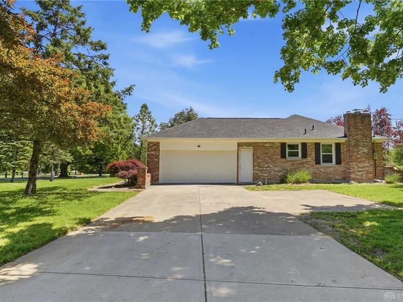 6157 Todhunter Road, Middletown, OH 45044 Photo 1