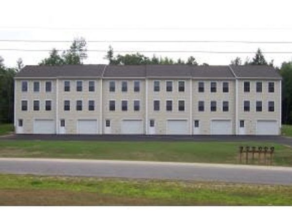 75 Treaty Court, Unit 6, Fremont, NH 03044