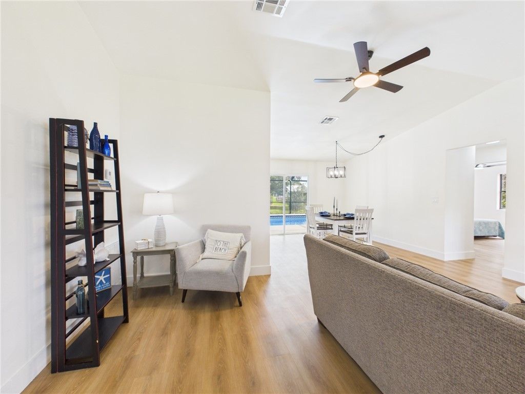 397 Warren Street , Sebastian, FL 32958 Photo