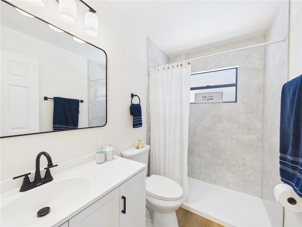 397 Warren Street , Sebastian, FL 32958 Photo