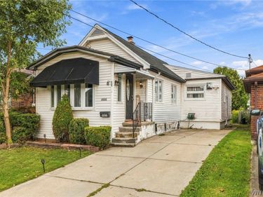 3522 Ontario Avenue , Niagara Falls, NY 14305