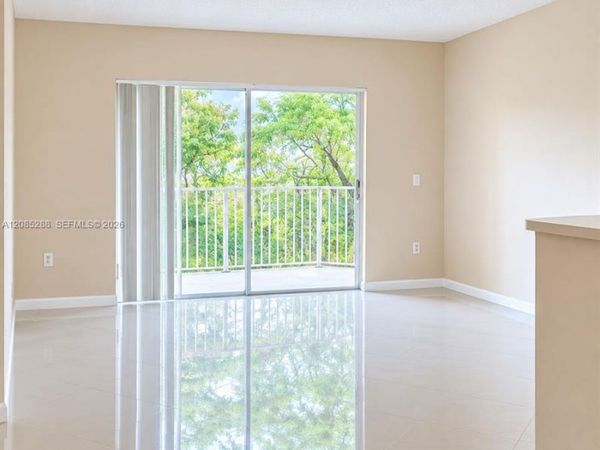 6976 SW 39th St, Unit G205, Davie, FL 33314