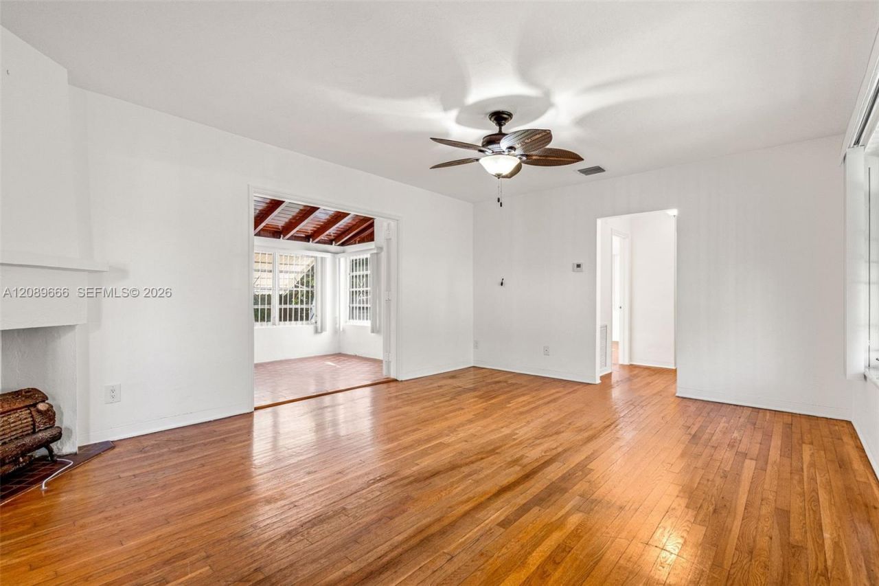 13145 NW 1st Ave, Miami, FL 33168 Photo