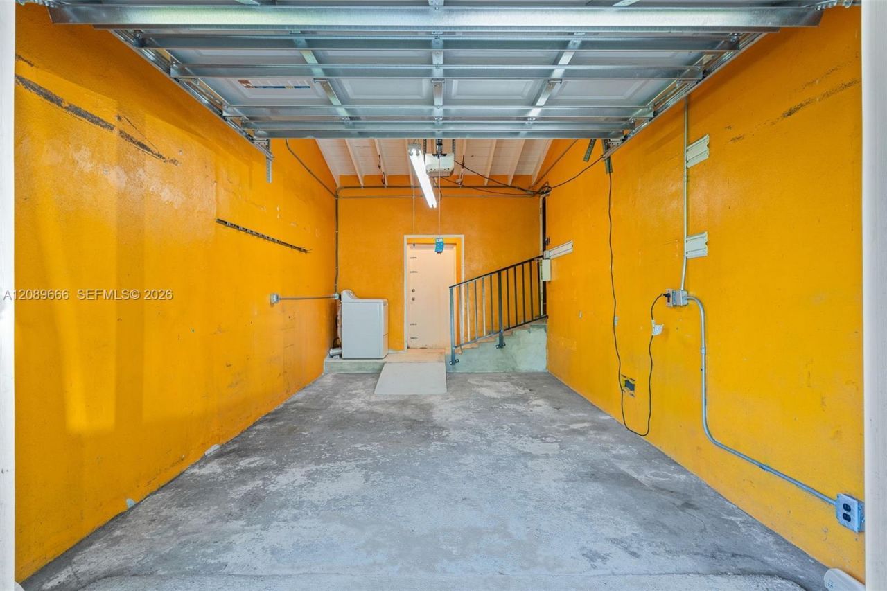 13145 NW 1st Ave, Miami, FL 33168 Photo