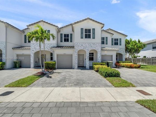 2683 SE 12th St , Homestead, FL 33035