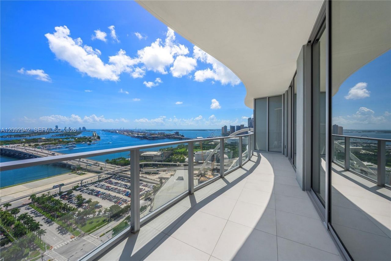 1400 Biscayne Boulevard, Unit 3005, Miami, FL 33132 Photo