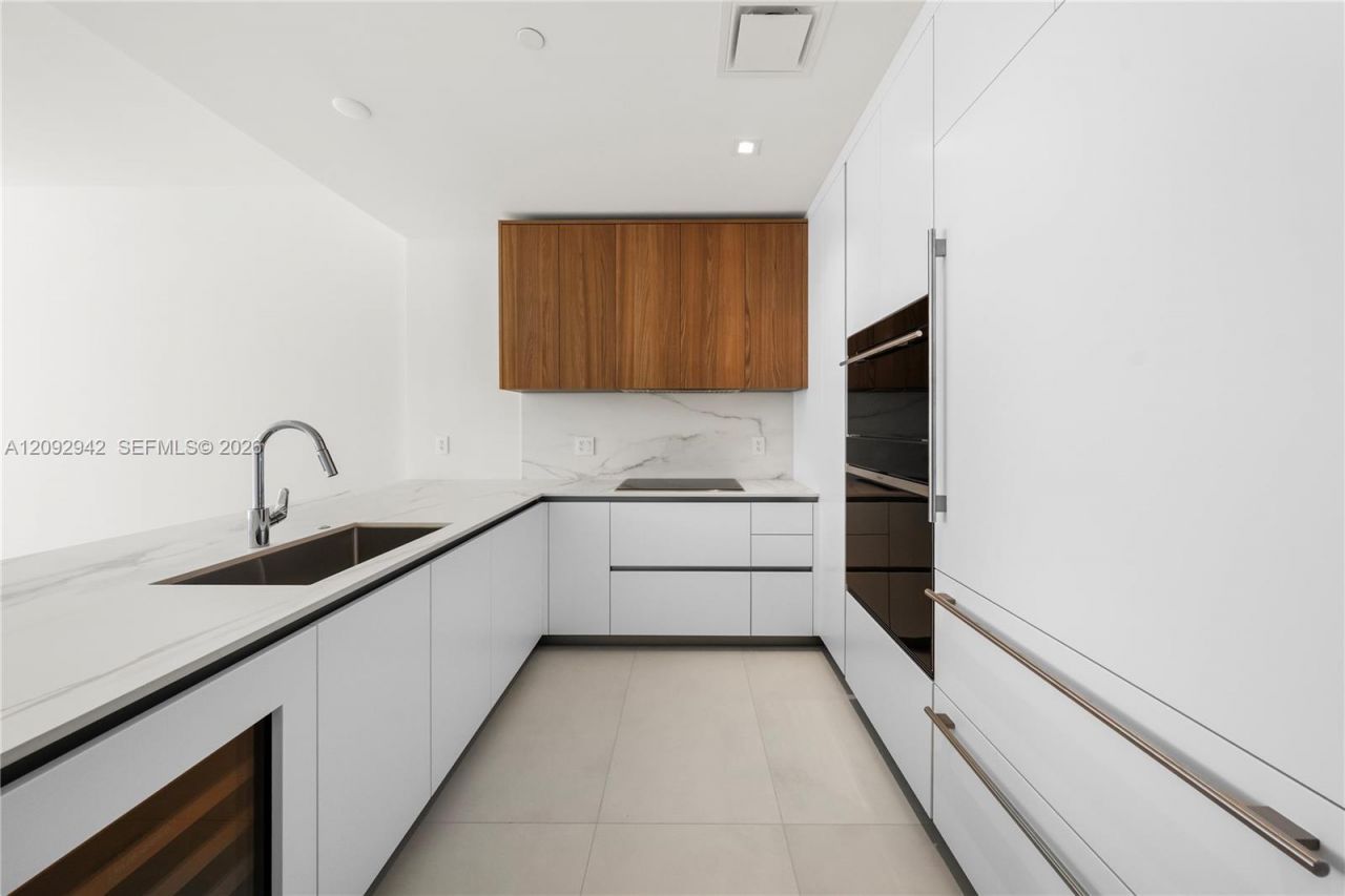 1400 Biscayne Boulevard, Unit 3005, Miami, FL 33132 Photo