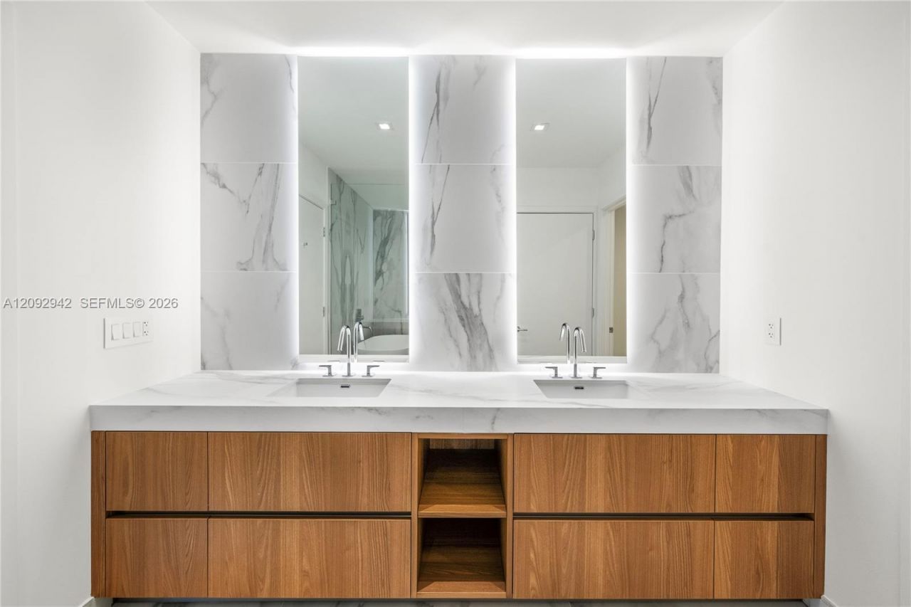 1400 Biscayne Boulevard, Unit 3005, Miami, FL 33132 Photo