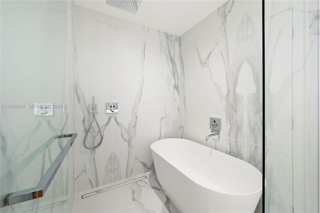 1400 Biscayne Boulevard, Unit 3005, Miami, FL 33132 Photo