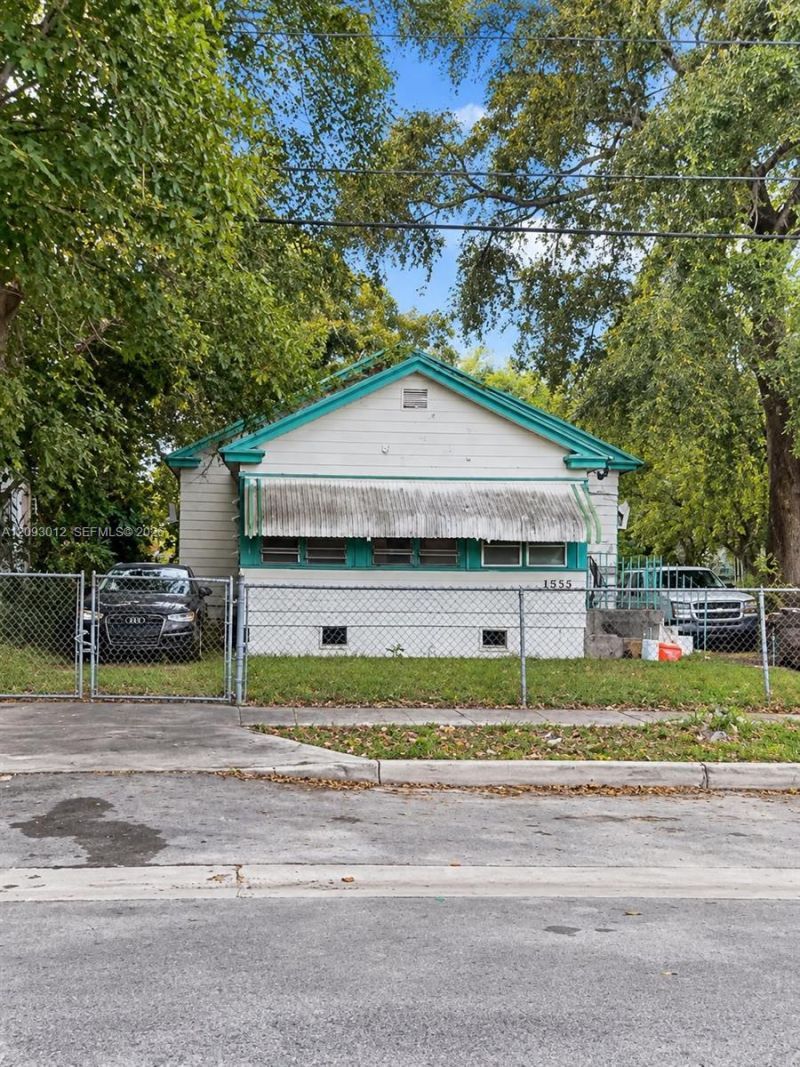 5830 NW 5th Ave , Miami, FL 33127 Photo