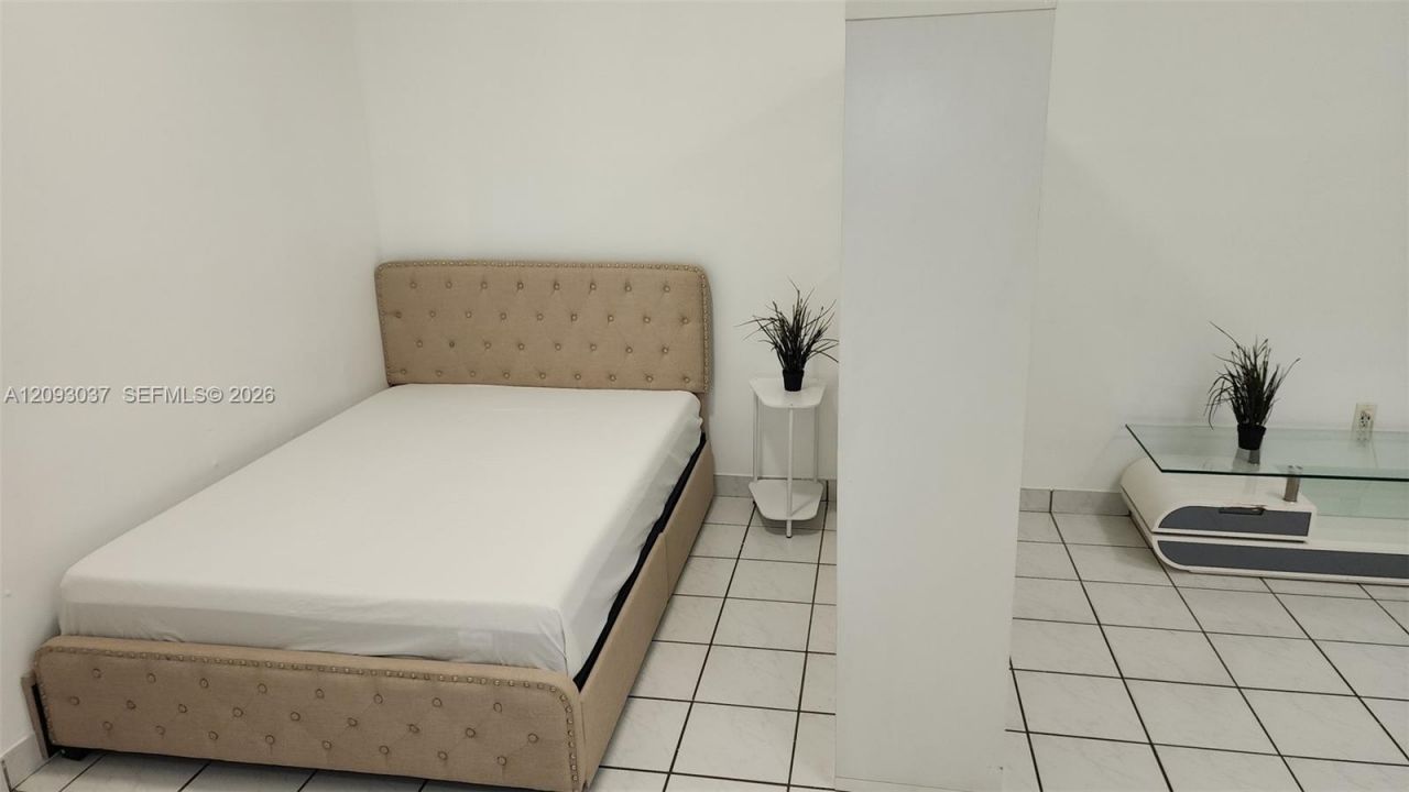 1921 SW 83rd Ave, Unit 1, Miami, FL 33155 Photo