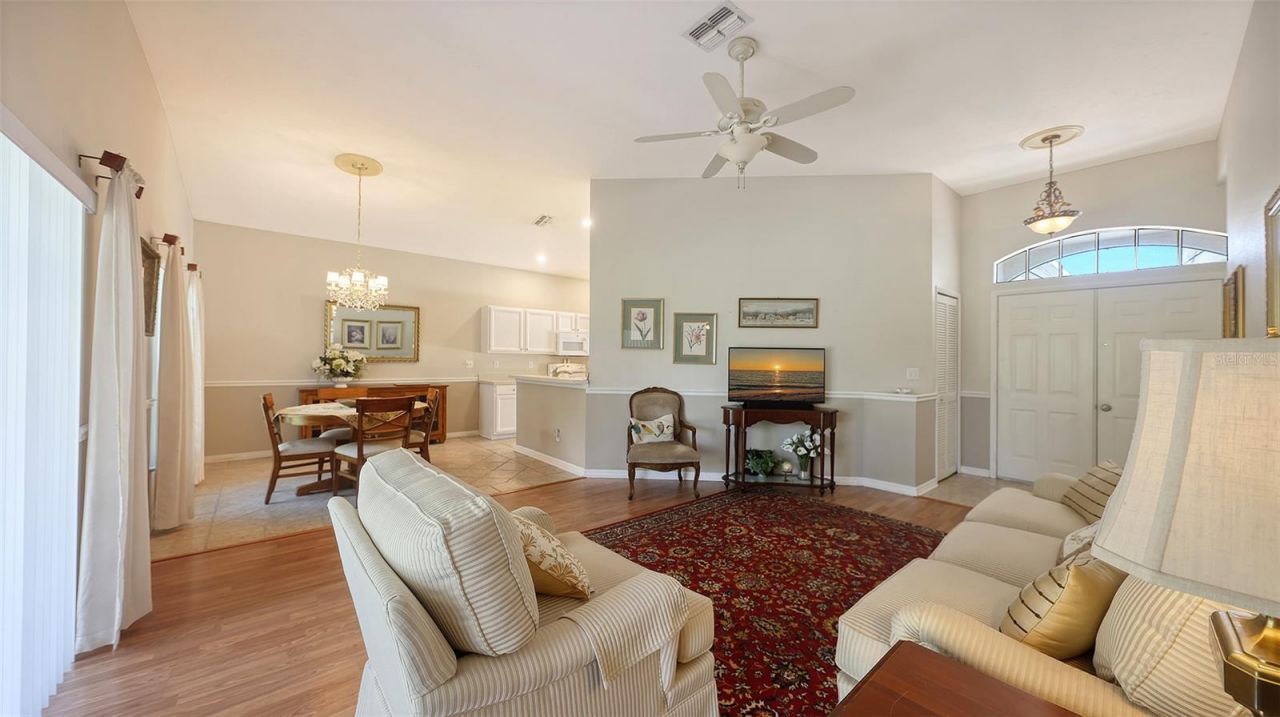 4933 Thames Lane, Sarasota, FL 34238 Photo