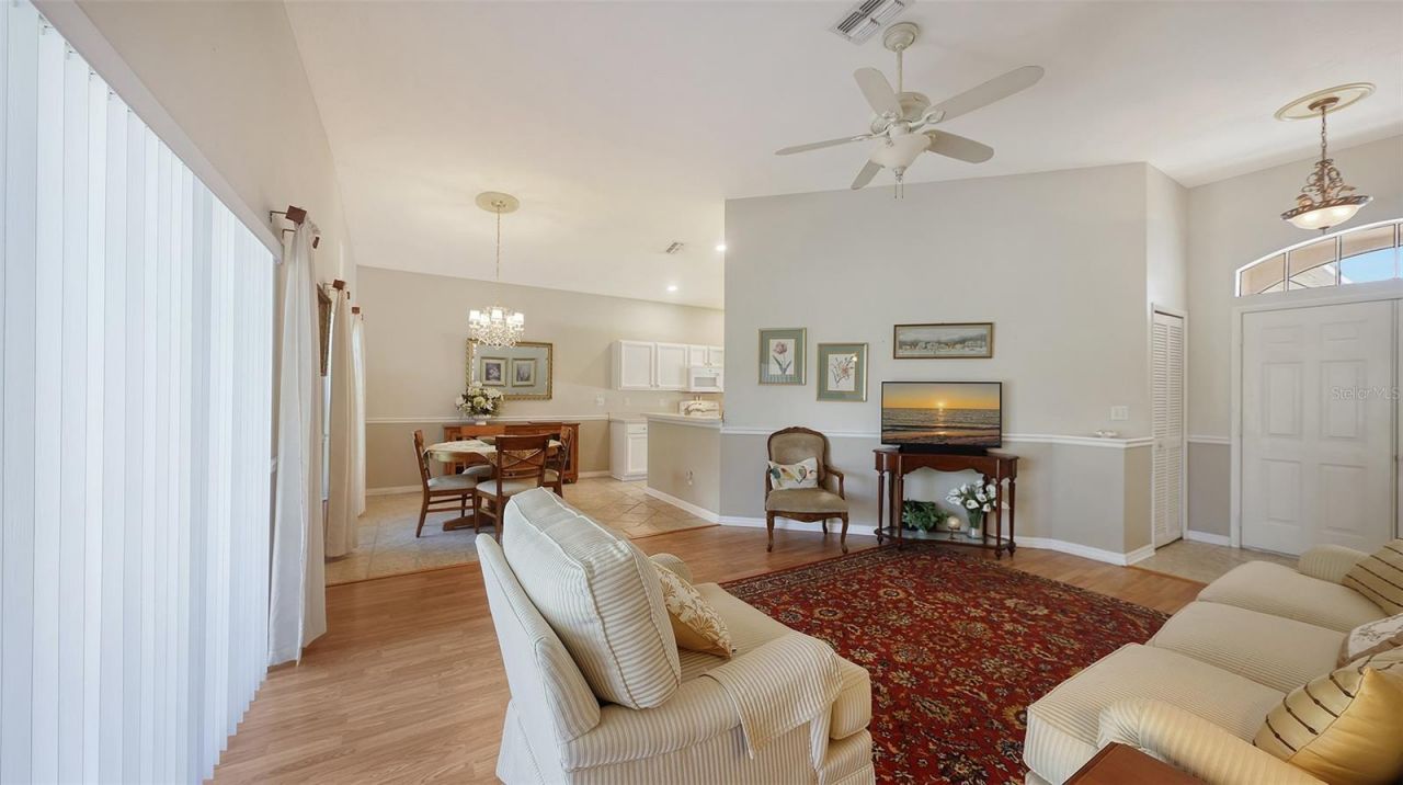 4933 Thames Lane, Sarasota, FL 34238 Photo