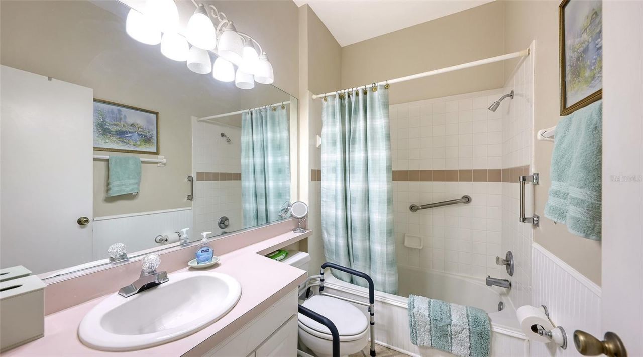 4933 Thames Lane, Sarasota, FL 34238 Photo