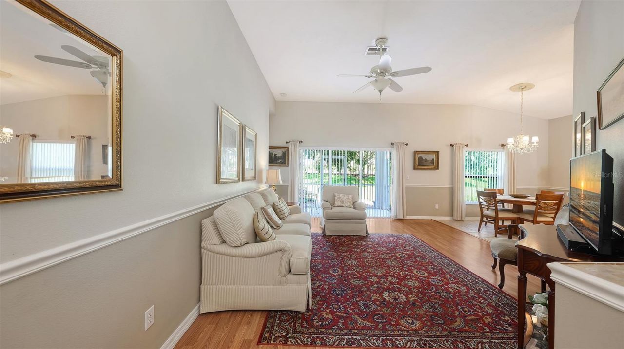 4933 Thames Lane, Sarasota, FL 34238 Photo