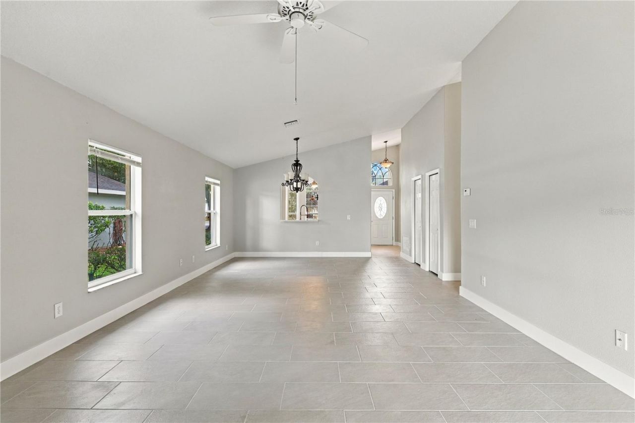 941 Vindale Road, Tavares, FL 32778 Photo