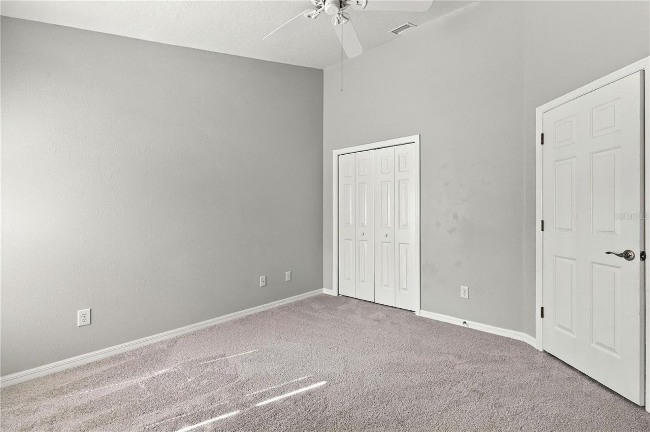 941 Vindale Road, Tavares, FL 32778 Photo