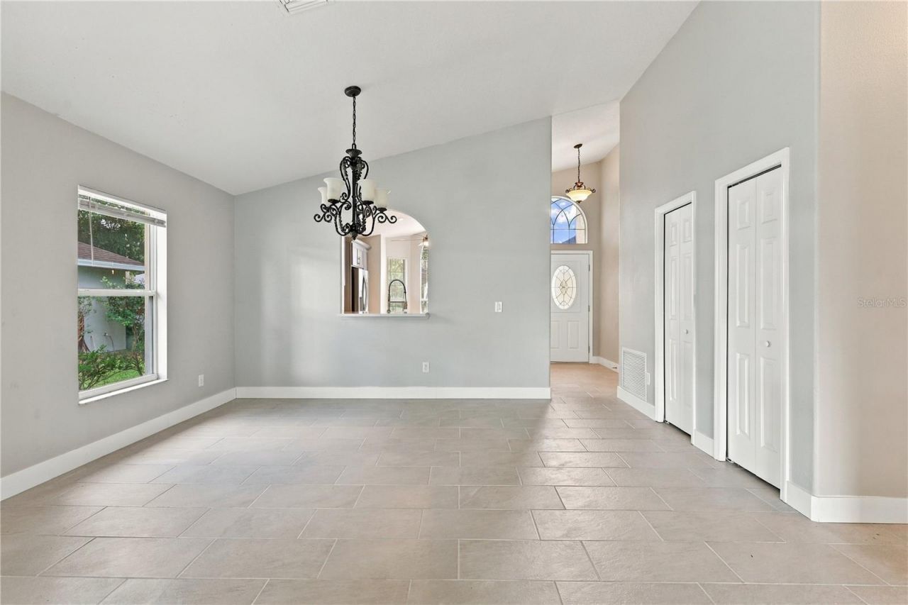 941 Vindale Road, Tavares, FL 32778 Photo