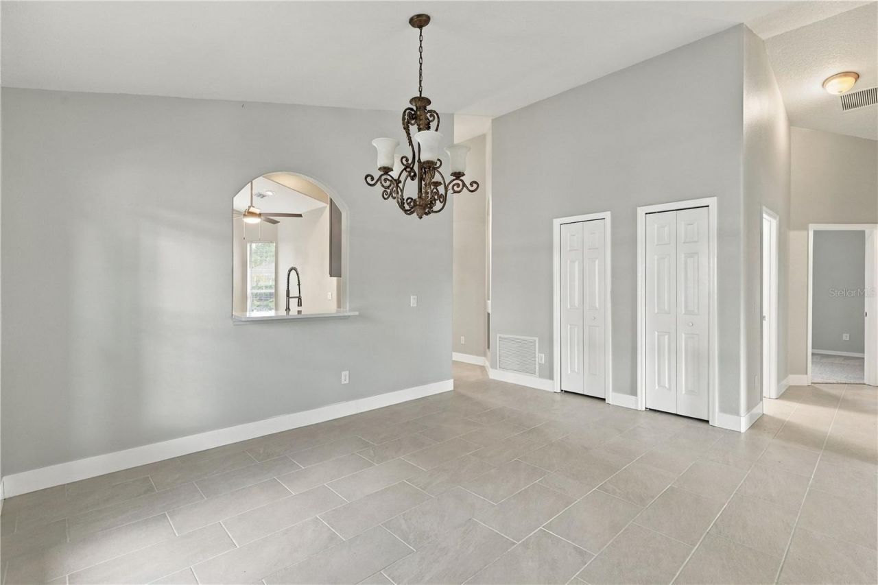941 Vindale Road, Tavares, FL 32778 Photo
