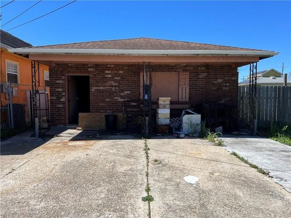 1822 LIZARDI Street , New Orleans, LA 70117