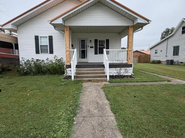 313 S Park Avenue, Jasonville, IN 47438