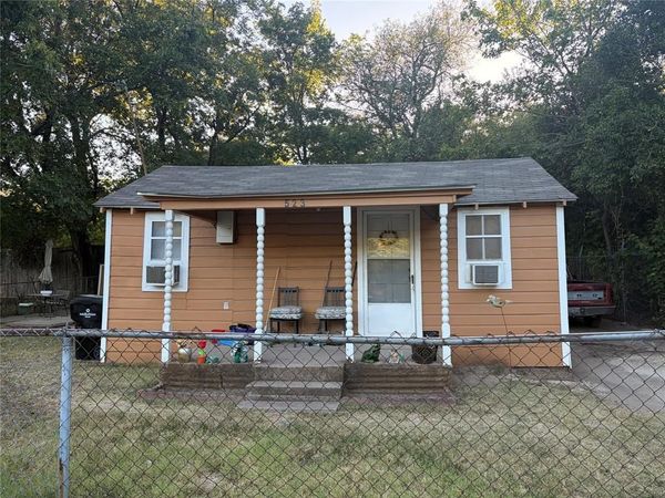 523 N 3rd Street , Midlothian, TX 76065