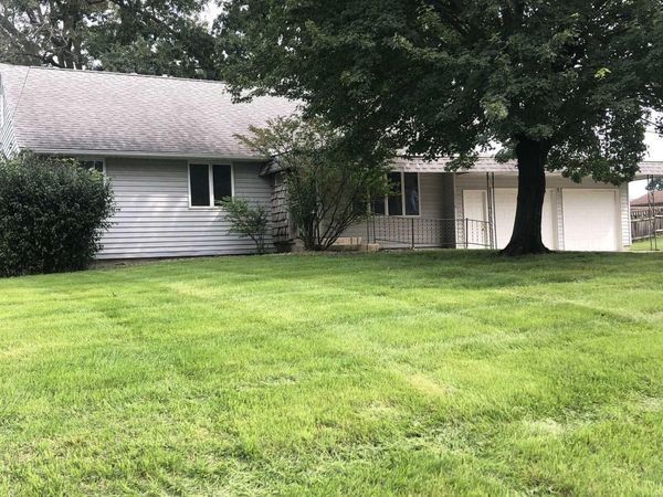 1706 S 11th Street, Oskaloosa, IA 52577