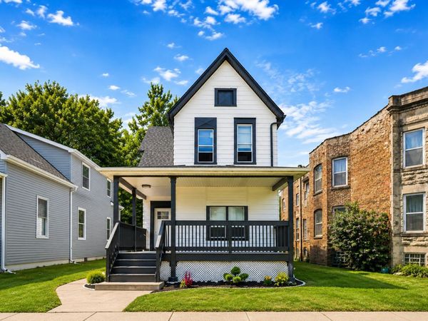 10916 S Wabash Avenue , Chicago, IL 60628