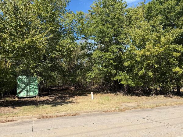 11 E Washington Avenue , McAlester, OK 74501