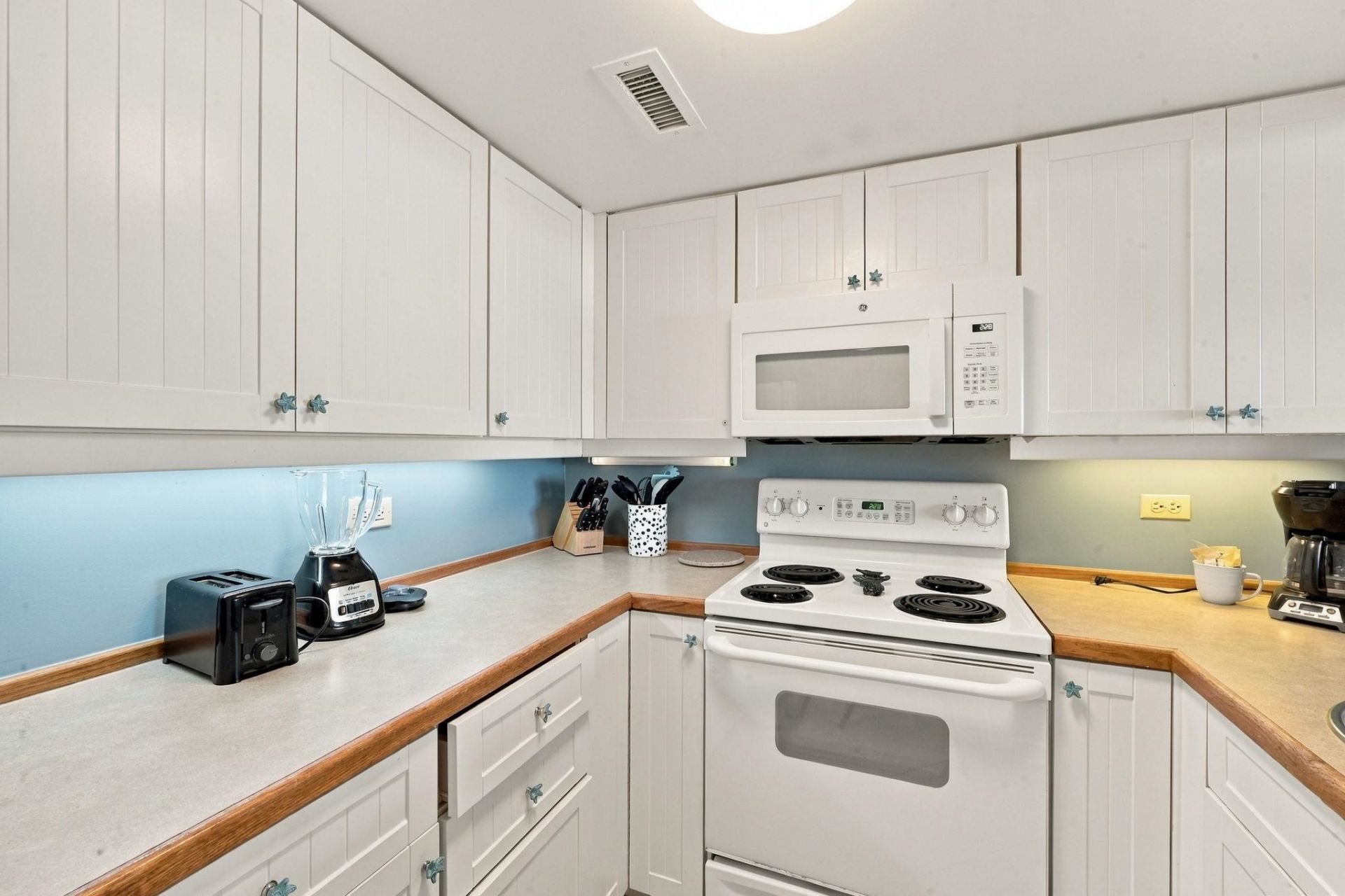 100 Ocean Creek Dr.  Photo 16
