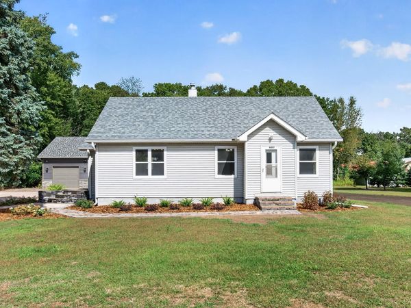 4407 Crosstown Boulevard NE, Ham Lake, MN 55304