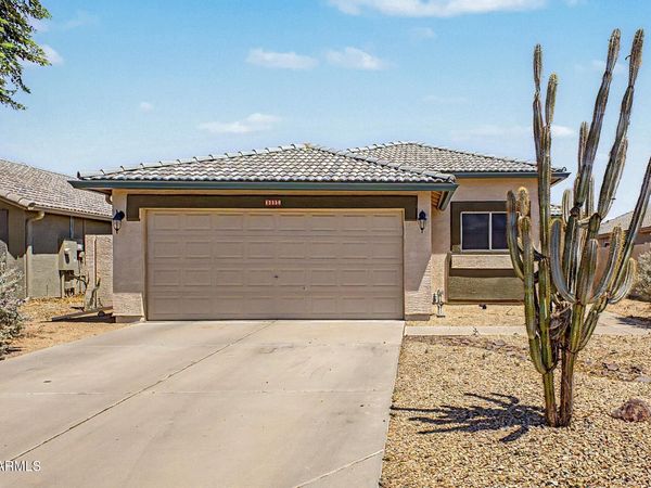 13558 W SAGUARO Lane, Surprise, AZ 85374